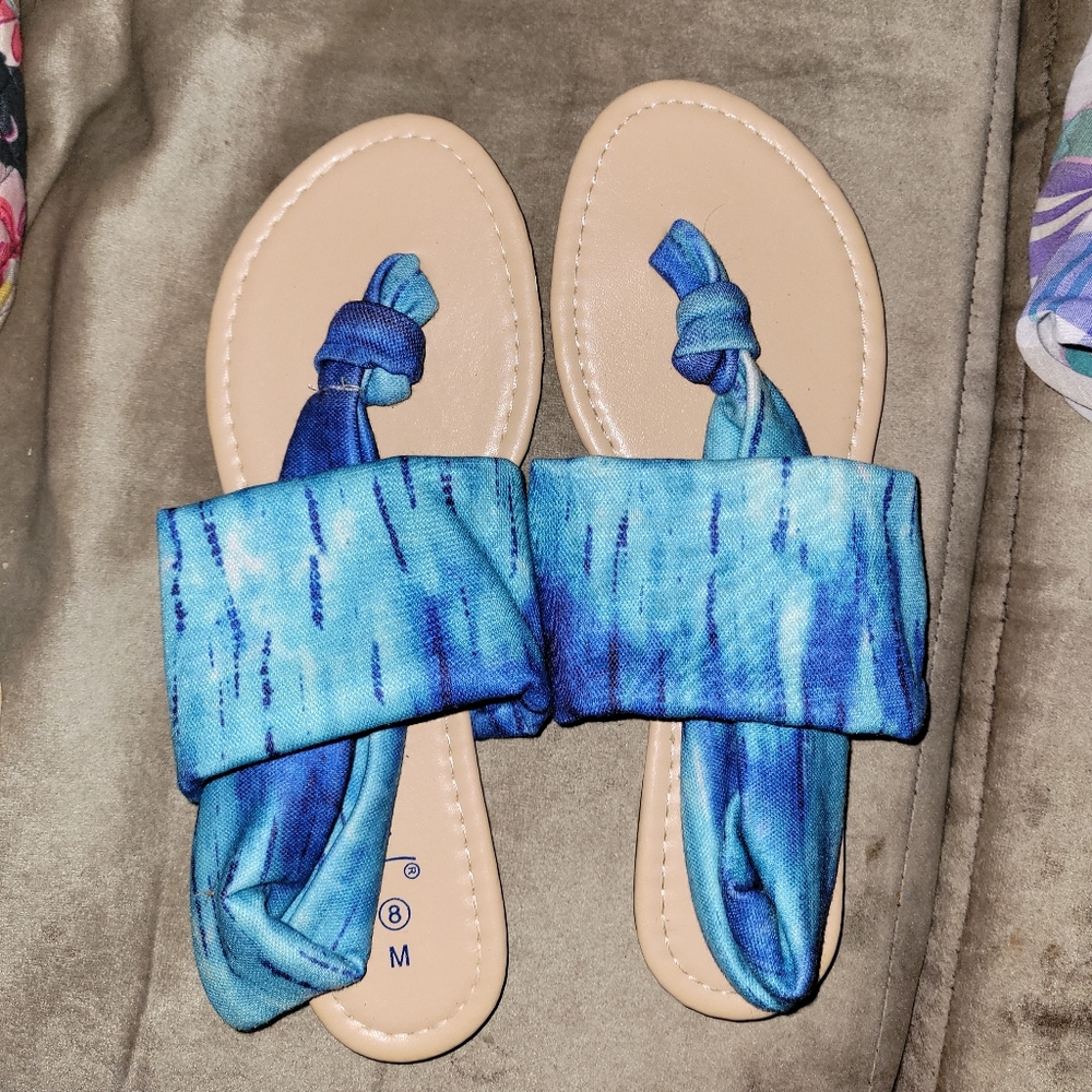 Like new INDIGO Blue flat sandles